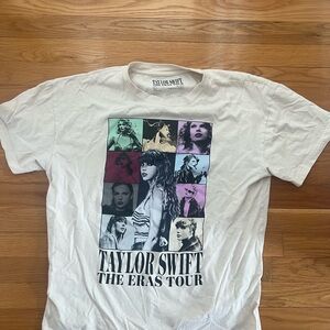 Taylor Swift White Graphic Short Sleeve Tee